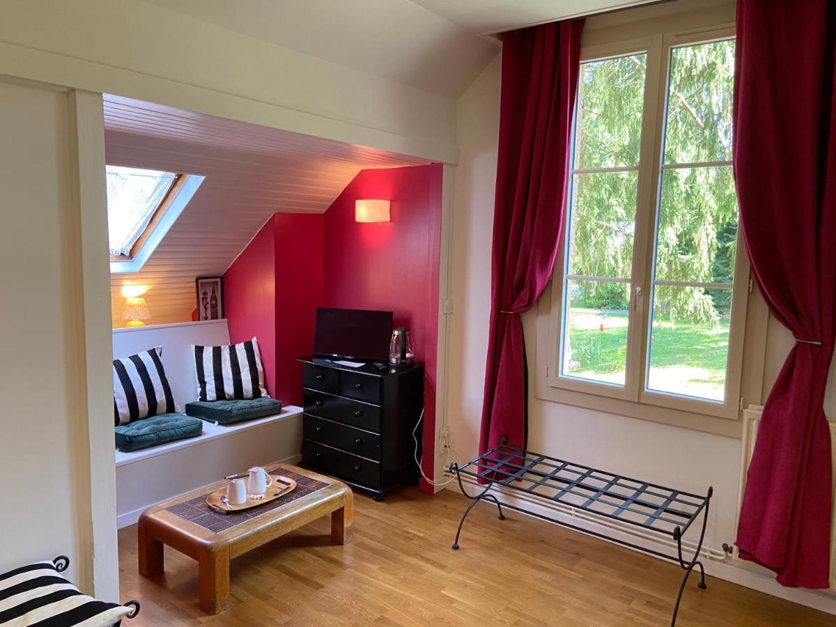 Le Moulin Calme Bed & Breakfast Luceau ภายนอก รูปภาพ