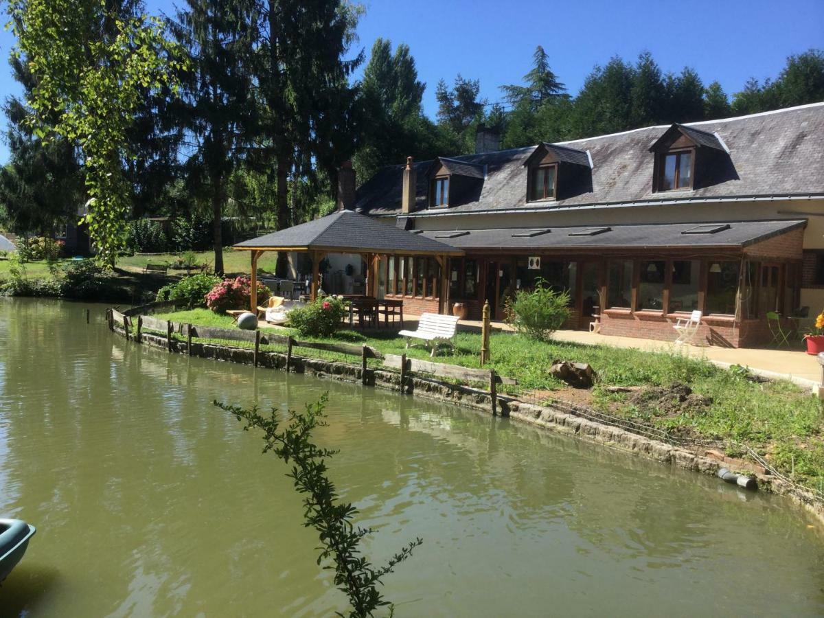 Le Moulin Calme Bed & Breakfast Luceau ภายนอก รูปภาพ